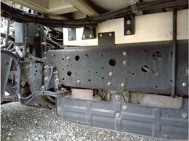 日野レンジャーアルミウイング中型（4t）[写真38]