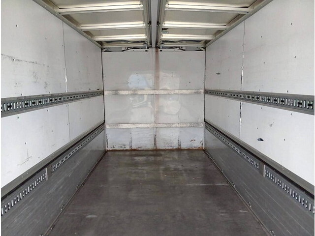 日野レンジャーアルミウイング中型（4t）[写真07]