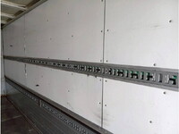 日野レンジャーアルミウイング中型（4t）[写真09]