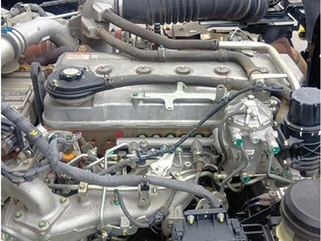 日野プロフィアコンテナ専用車大型（10t）[写真17]