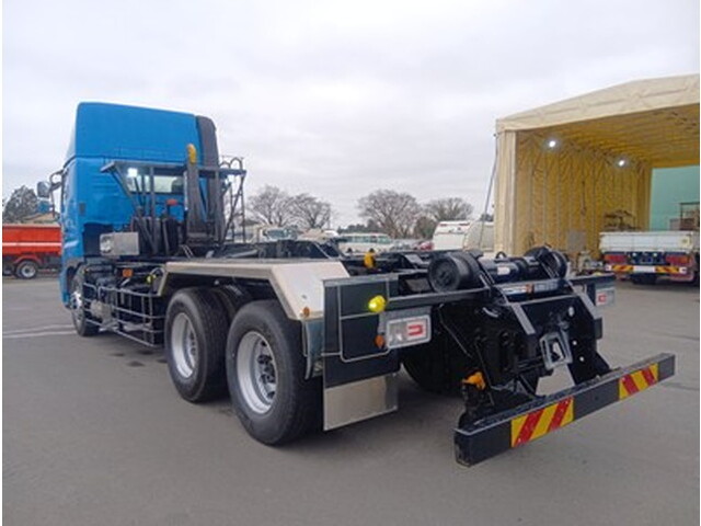 日野プロフィアコンテナ専用車大型（10t）[写真02]