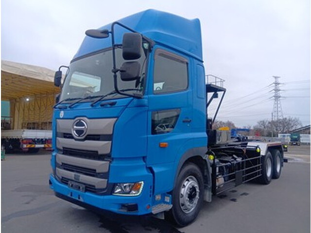 日野プロフィアコンテナ専用車大型（10t）[写真03]