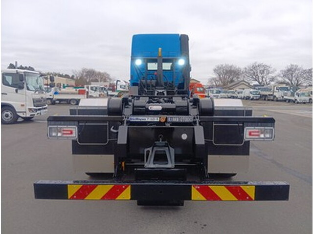 日野プロフィアコンテナ専用車大型（10t）[写真05]