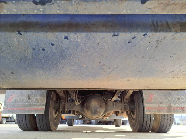 三菱ふそうファイターパッカー車（塵芥車）中型（4t）[写真16]