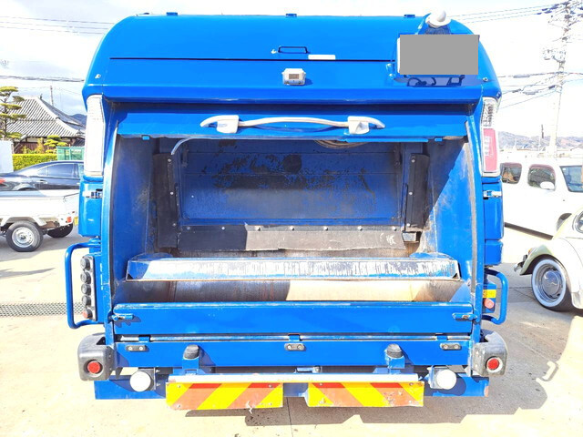 三菱ふそうファイターパッカー車（塵芥車）中型（4t）[写真25]