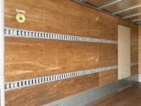 いすゞエルフアルミバン小型（2t・3t）[写真15]