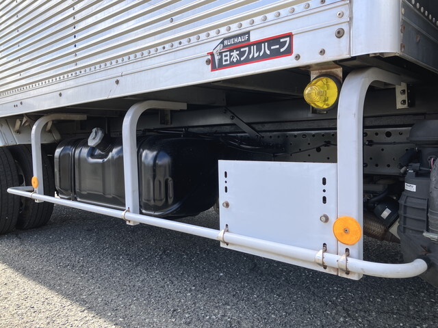 いすゞエルフアルミバン小型（2t・3t）[写真19]