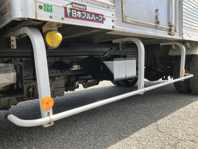 いすゞエルフアルミバン小型（2t・3t）[写真20]