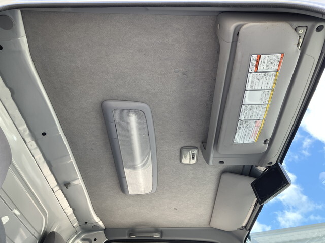 いすゞエルフアルミバン小型（2t・3t）[写真35]