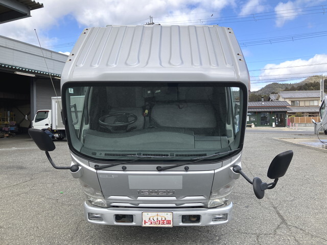 いすゞエルフアルミバン小型（2t・3t）[写真09]