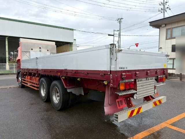 日野プロフィアアルミブロック大型（10t）[写真02]