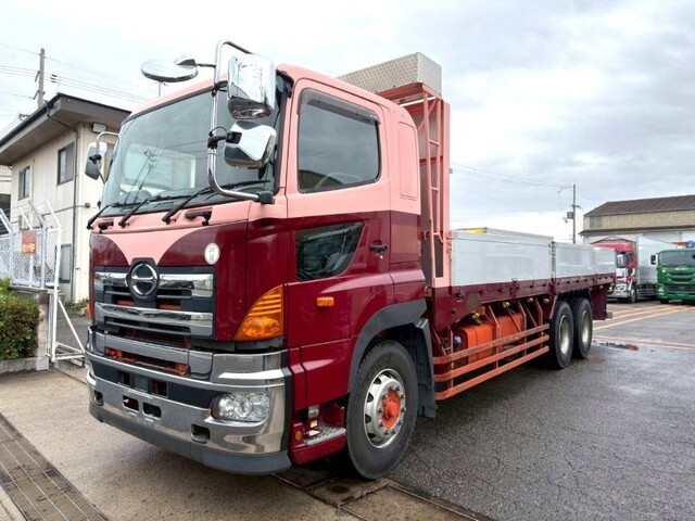 日野プロフィアアルミブロック大型（10t）[写真03]