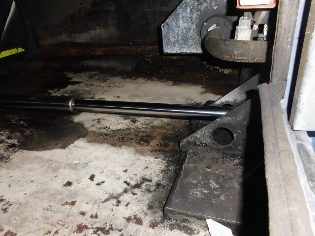 日野デュトロパッカー車（塵芥車）小型（2t・3t）[写真11]