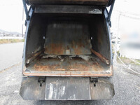 日野デュトロパッカー車（塵芥車）小型（2t・3t）[写真07]