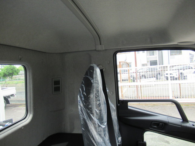 三菱ふそうファイタークレーン5段中型（4t）[写真28]