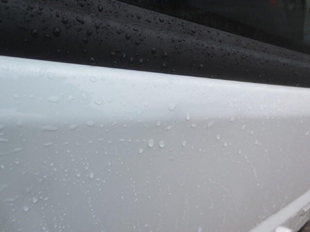 三菱ふそうキャンター平ボディ小型（2t・3t）[写真15]