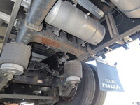 いすゞギガアルミウイング大型（10t）[写真13]