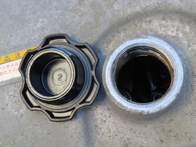 いすゞギガアルミウイング大型（10t）[写真18]