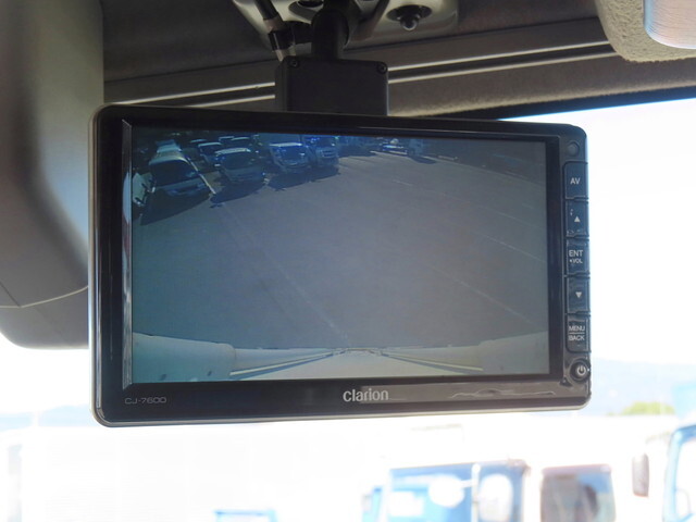 いすゞギガアルミウイング大型（10t）[写真27]