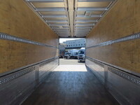 いすゞギガアルミウイング大型（10t）[写真33]