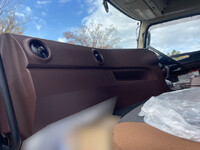 日野プロフィアコンテナ専用車大型（10t）[写真25]