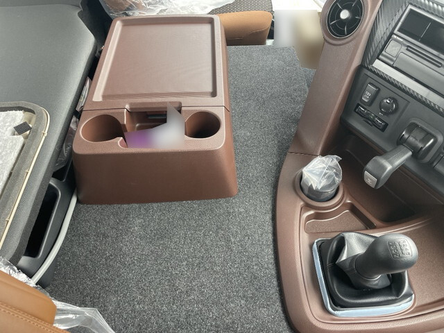 日野プロフィアコンテナ専用車大型（10t）[写真32]