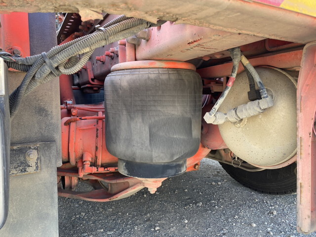 日野プロフィアトレーラーヘッド（トラクターヘッド）大型（10t）[写真15]