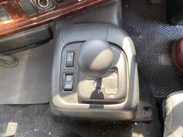 日野プロフィアトレーラーヘッド（トラクターヘッド）大型（10t）[写真23]