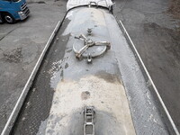 日野プロフィアバルク車（粉粒体運搬車）大型（10t）[写真11]