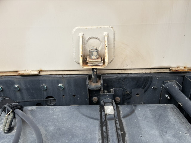 日野プロフィアバルク車（粉粒体運搬車）大型（10t）[写真17]