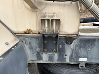 日野プロフィアバルク車（粉粒体運搬車）大型（10t）[写真23]