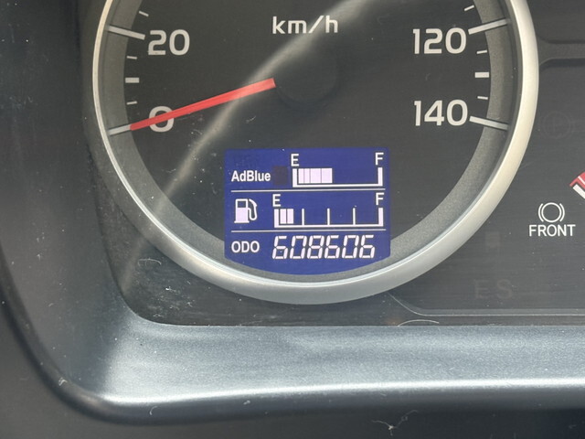 日野プロフィアバルク車（粉粒体運搬車）大型（10t）[写真28]