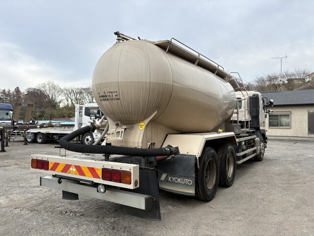 日野プロフィアバルク車（粉粒体運搬車）大型（10t）[写真04]