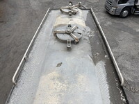 日野プロフィアバルク車（粉粒体運搬車）大型（10t）[写真10]