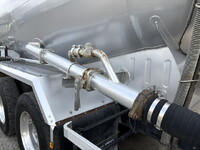 UDトラックスクオンバルク車（粉粒体運搬車）大型（10t）[写真18]