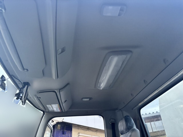 日野レンジャーパッカー車（塵芥車）中型（4t）[写真29]