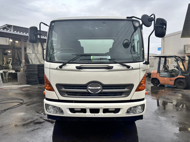 日野レンジャーパッカー車（塵芥車）中型（4t）[写真03]