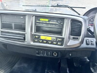 日野レンジャーパッカー車（塵芥車）中型（4t）[写真37]