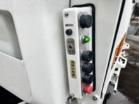 日野レンジャーパッカー車（塵芥車）中型（4t）[写真10]