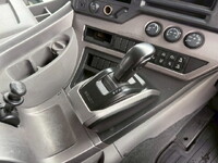 UDトラックスクオントレーラーヘッド（トラクターヘッド）大型（10t）[写真19]