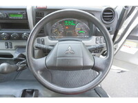 三菱ふそうキャンターダンプ小型（2t・3t）[写真26]