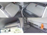 三菱ふそうキャンターダンプ小型（2t・3t）[写真35]