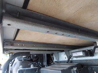 いすゞエルフアルミバン小型（2t・3t）[写真12]