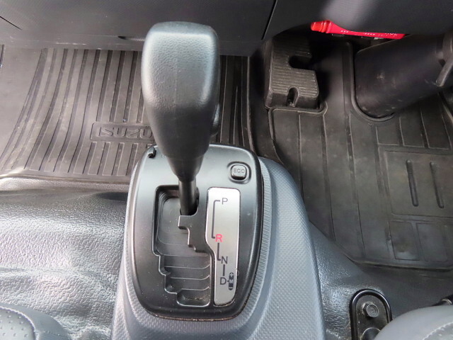 いすゞエルフアルミバン小型（2t・3t）[写真21]