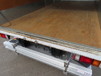 いすゞエルフアルミバン小型（2t・3t）[写真28]