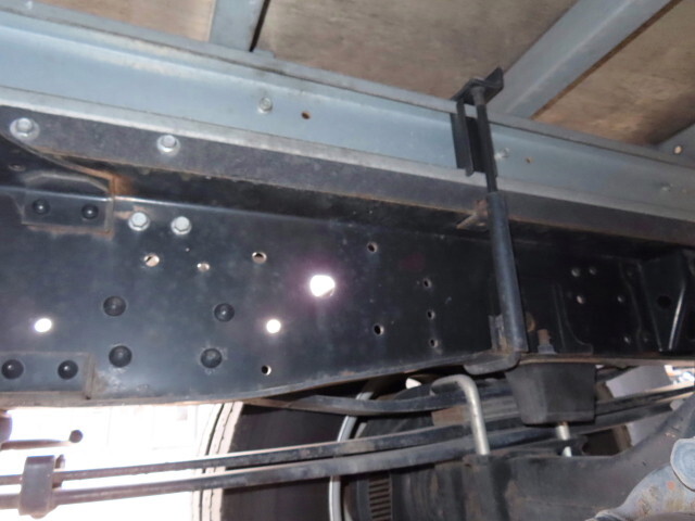 いすゞエルフアルミバン小型（2t・3t）[写真09]