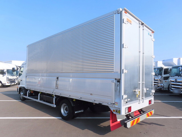 日野レンジャーアルミウイング中型（4t）[写真05]