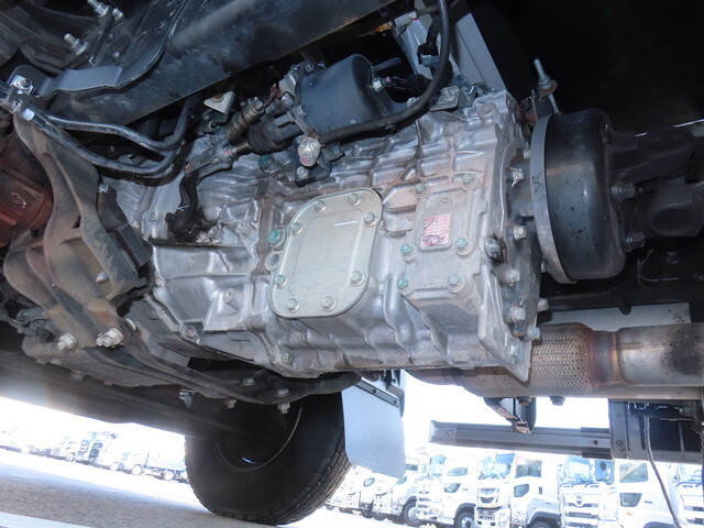 日野レンジャーアルミウイング中型（4t）[写真09]