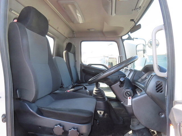 日野レンジャーセルフクレーン4段中型（4t）[写真19]