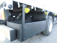 いすゞエルフクレーン4段小型（2t・3t）[写真12]